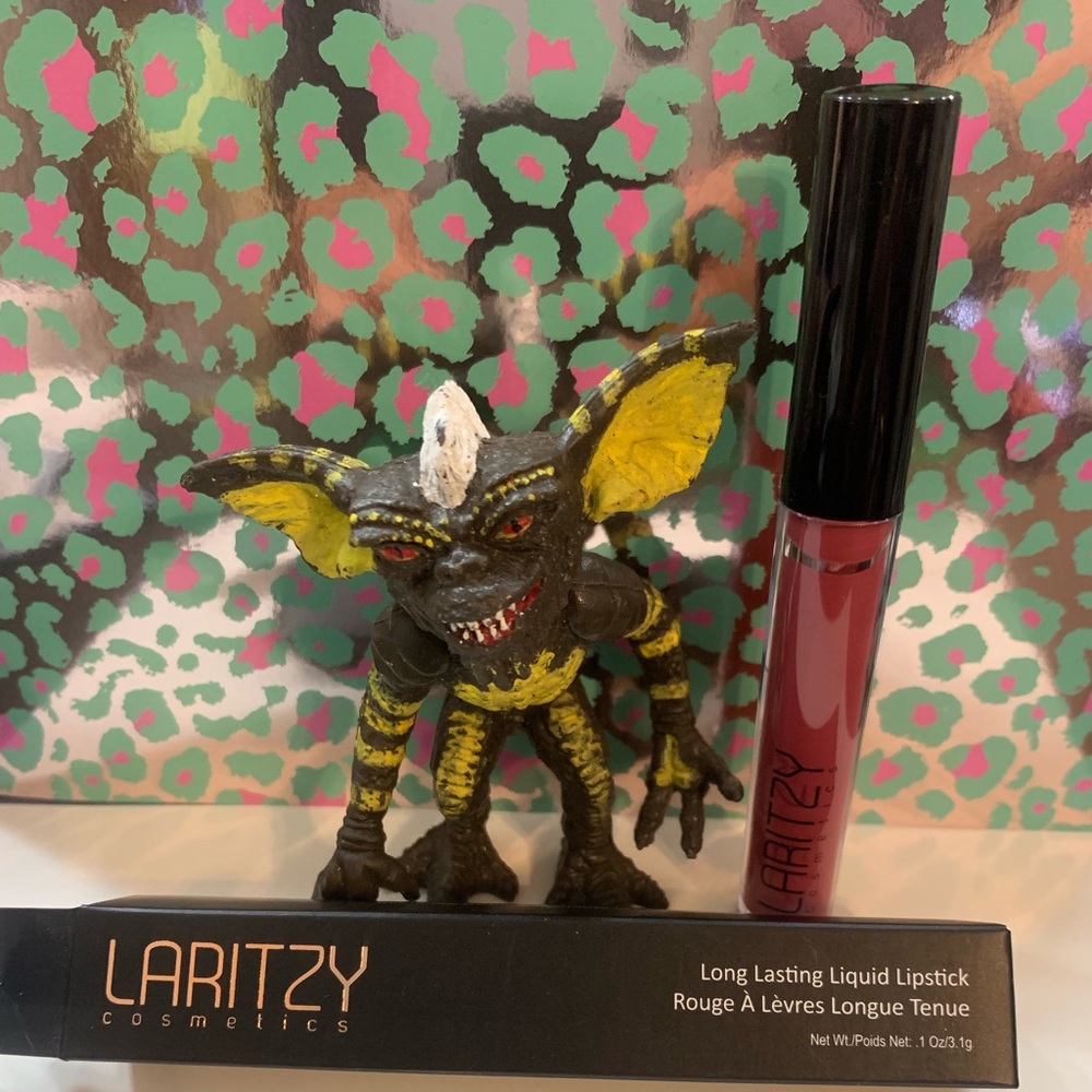 Laritzy long lasting liquid lipstick